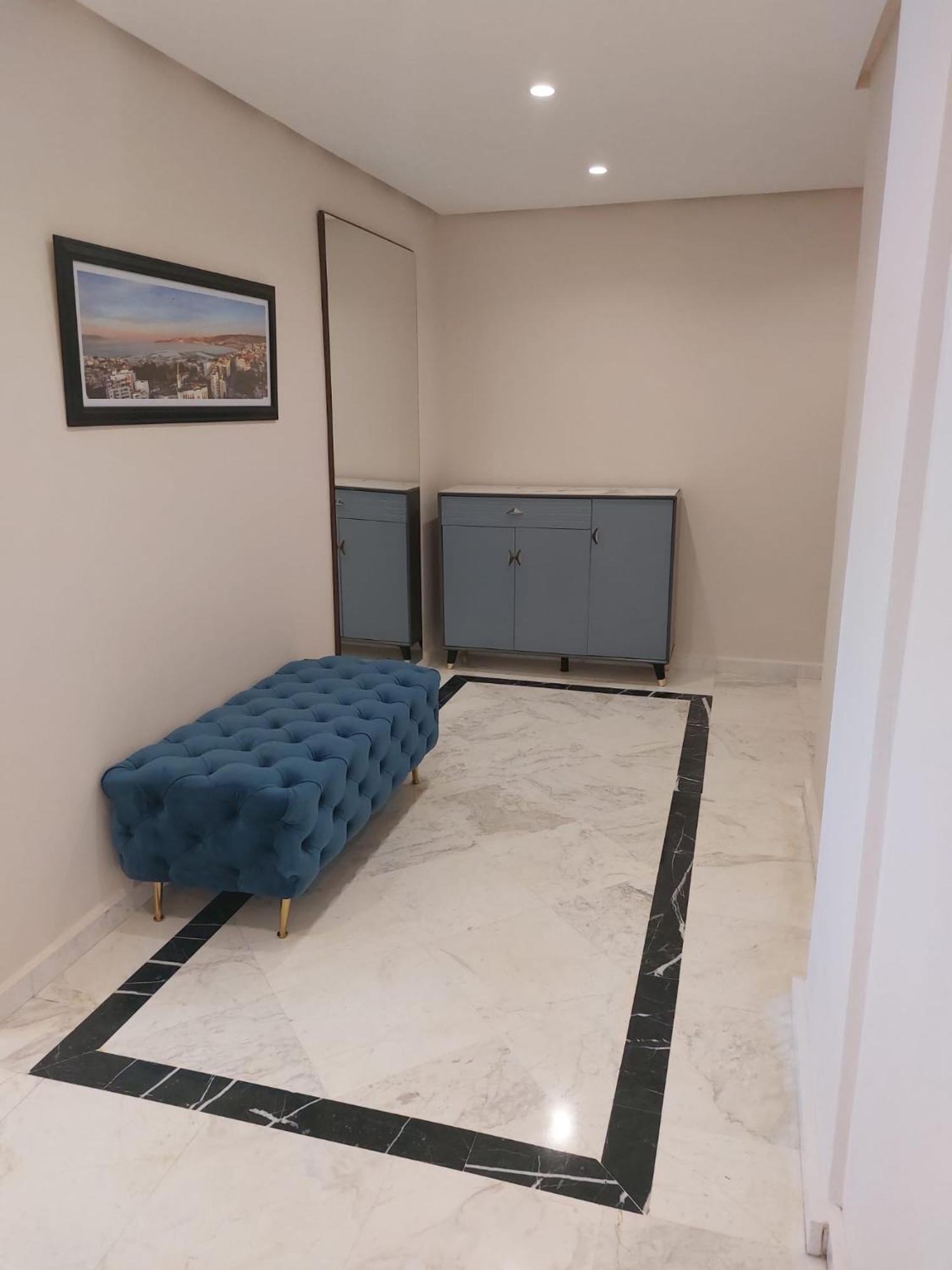 Appartement De Prestige, Vue Kasbah, Mer Et Vieux Port Tanger Exterior foto